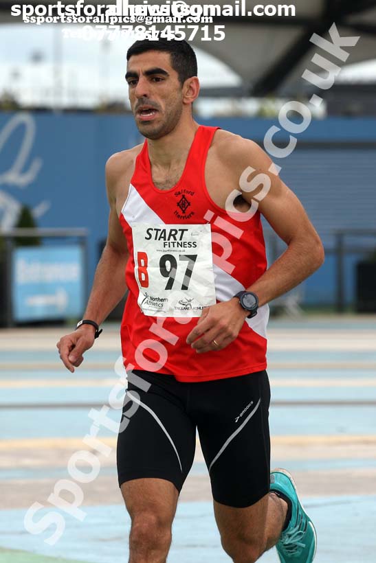 Senior mens 6 stage relay, Northern Senior 6 and 4 and Junior Stage Road Relays, SportsCity, Manchester. Photo:  David T. Hewitson/Sports for All Pics